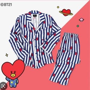 BT21 silk pajama set. Free size Small-Large. BTS line character.